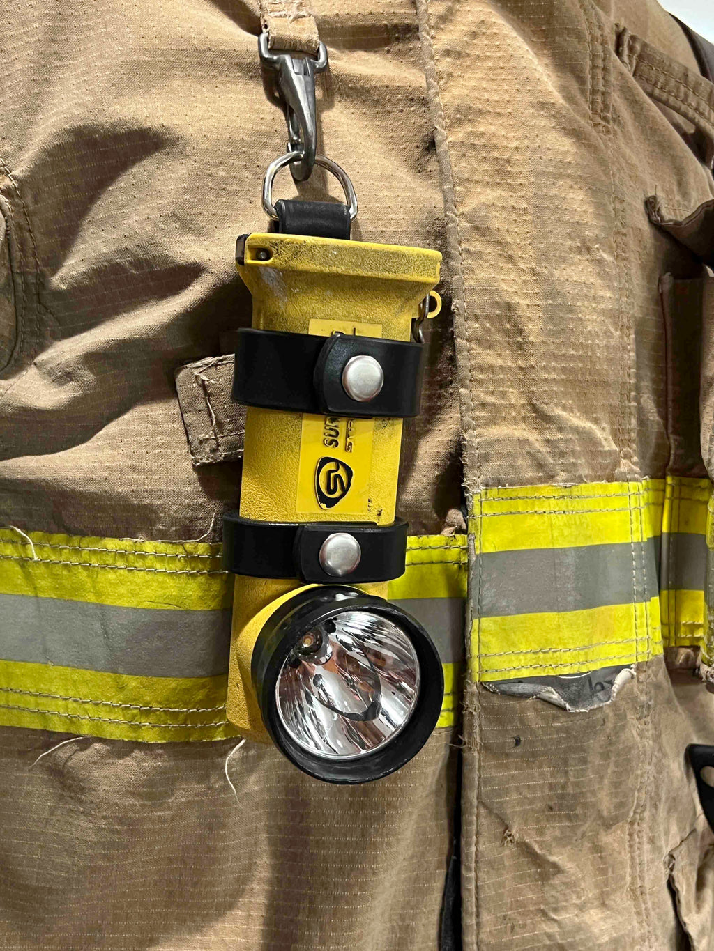 Standard Size Inverted Flashlight Holder