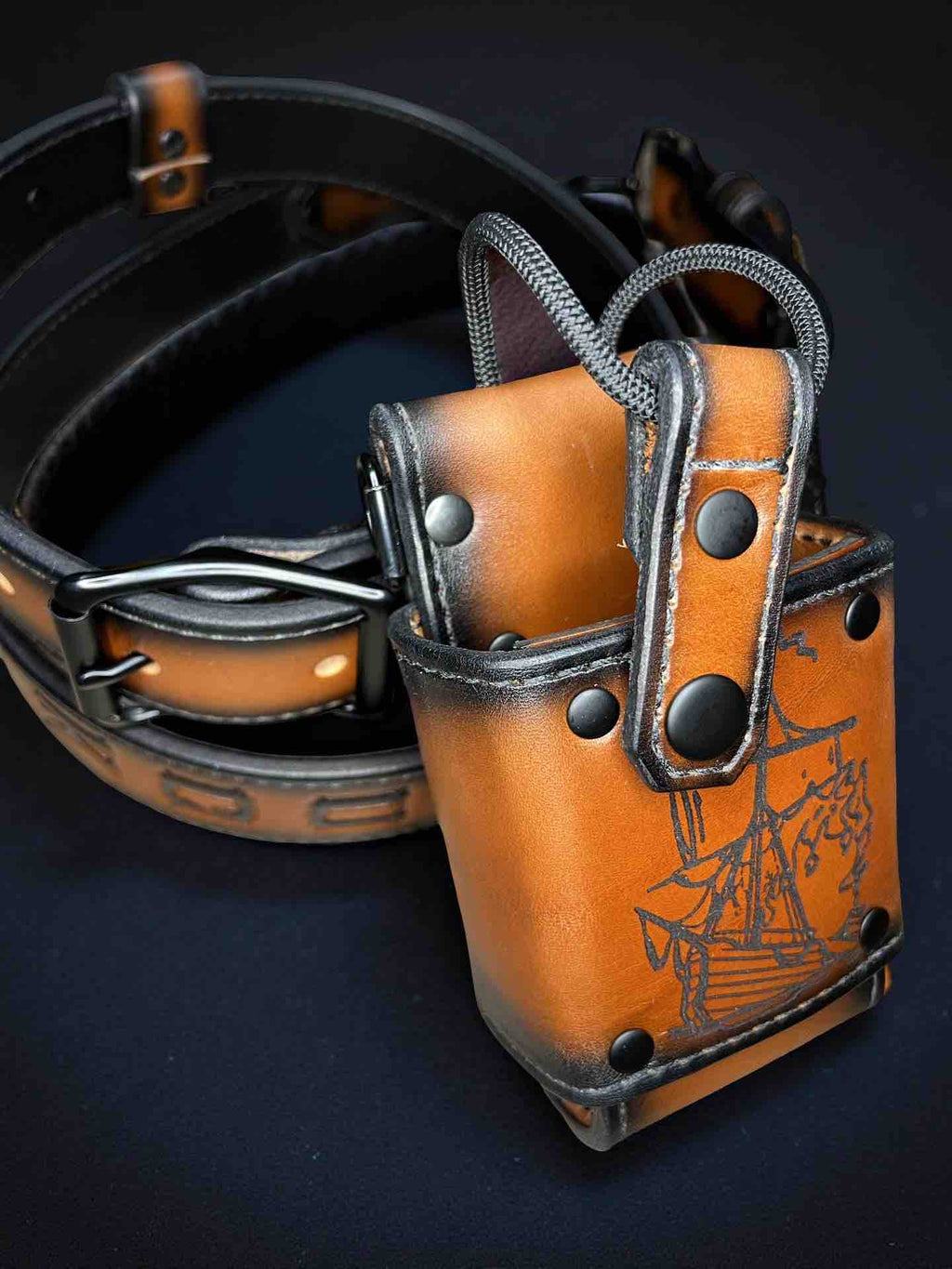 "Leather Head" Grade ADJUSTABLE Radio Strap FULL SET