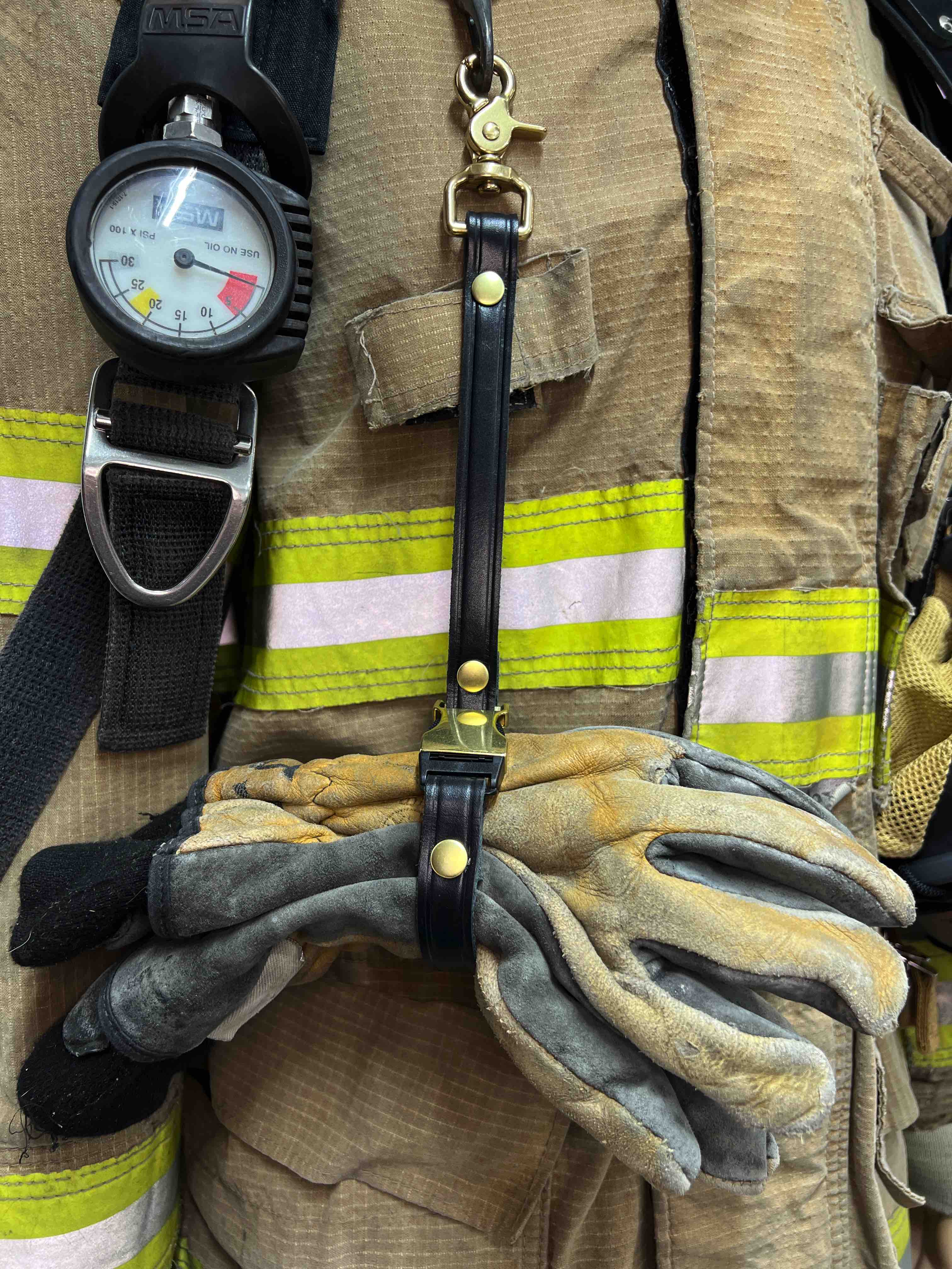 Deluxe Glove Strap w Quick Release