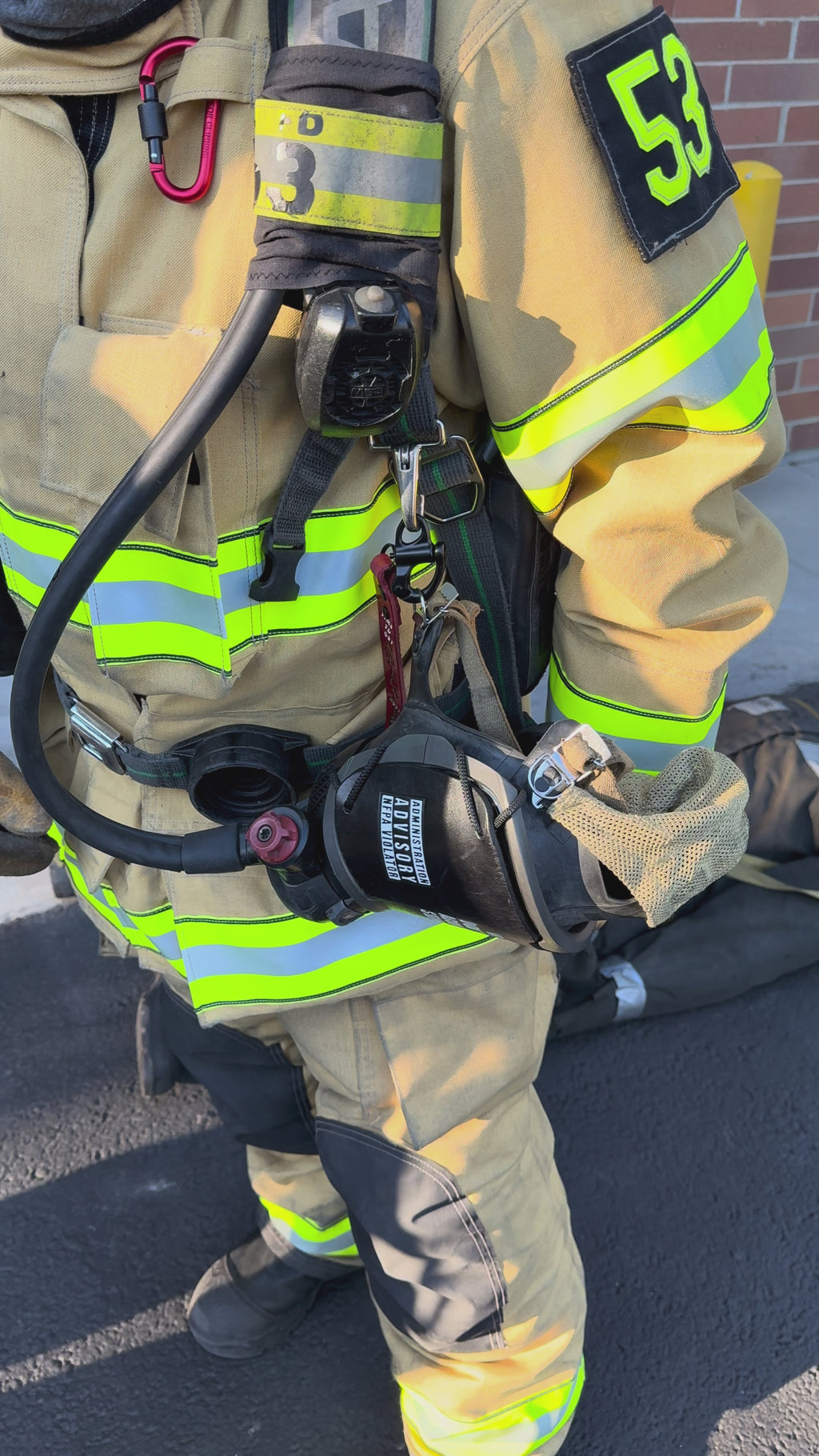 House 53 Chili Sauce SCBA Pull to Release